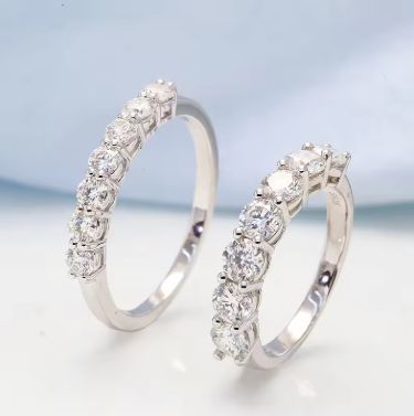 Lab Grown Diamond Engagement Ring for Women 14K White Gold | Round Cut DEF Color VVS Clarity Band 0.7–2.1ctw